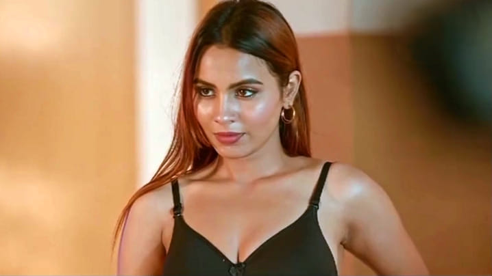 Her EP3 Funtyy Hot Hindi Web Series