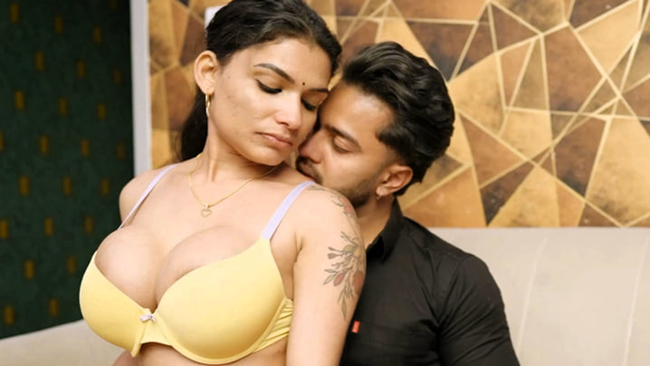 Exclusive Couple Resmi Nair UnRated App Content